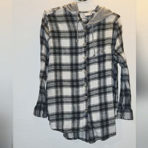 Long Sleeve Plaid Shirt Size M/L